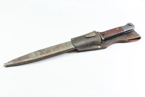 Seitengewehr M84/98 für K98 der Wehrmacht. Hersteller fnj 44
