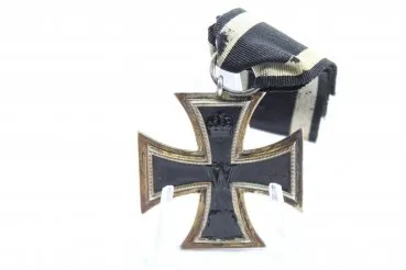 Iron Cross 2nd Class 1914 in beautiful condition with manufacturer's mark