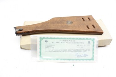 Rifle stock for Mauser Parabellum pistol with certificate from 1981 replica Mauser