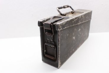 Wehrmacht MG ammunition box made of aluminum with manufacturer + year