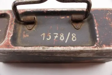 MG ammunition box 7 belt box with WaA, year of manufacture, manufacturer and unit