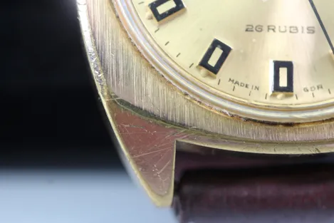 DDR Glashütte Herren Armbanduhr Spezimatic 26 Rubis für 30 jährige Dienstzeit in den Organen des Ministeriums des Inneren