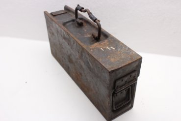 MG ammunition box / belt box with WaA and marking E