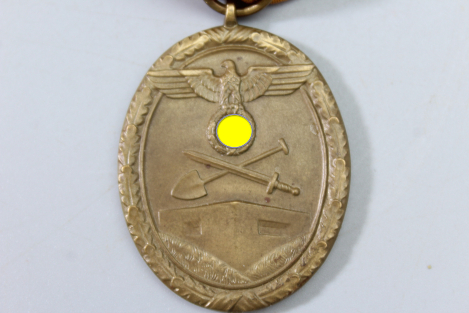 German West Wall Honour Award (Westwall Medal) on ribbon