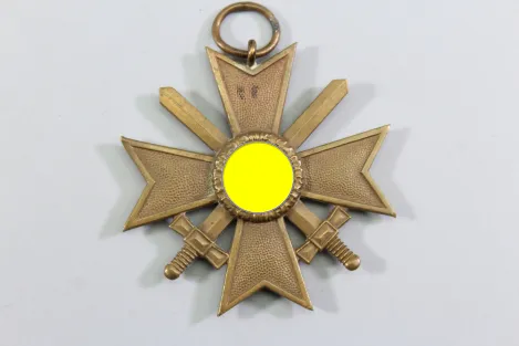 Kriegsverdienstkreuz 2. Klasse mit Schwertern Gestempelt mit Hersteller 5