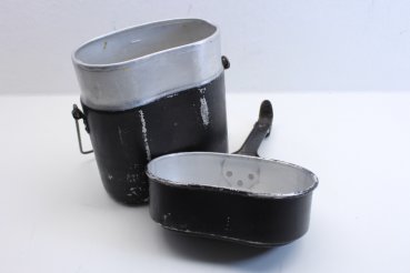 Original tall dinnerware, cookware, feeding bowl of the Wehrmacht, without use in the dishes