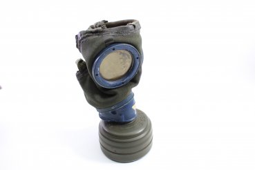 Wehrmacht gas mask can with tropical standby bag for gas plane DAK manufacturer bhu