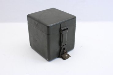Battery box for optical lighting, reticle lighting, scissors telescope and EM m. Manufacturer u.WaA