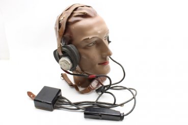 Headset, larynx microphone, headphones and push-to-talk button