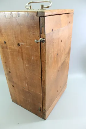 Originale Schmidtsche Feldwaage zum Erkunden von Bodenschätzen 1937 im Transportkasten