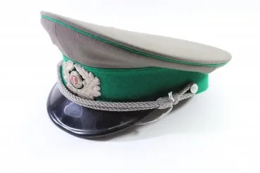 Peaked cap, border troops of the GDR, original piece officer, size 57, cockade, NVA