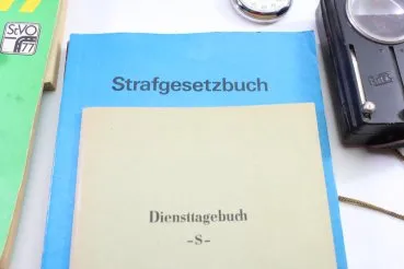 DDR NVA Karten Diensttasche mit Inhalt Kompaß, Schlagstock etc