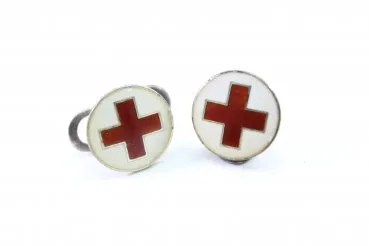 Wehrmacht 2 Red Cross cufflinks 935 silver enamelled, manufacturer D & P