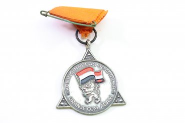 Preview: Niederländischer Orden zum Königinnentag 30. April 68