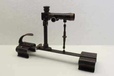 Optical aiming device of the Lemaire finder Chasselon Cachan Railway SNCF / Theodolite