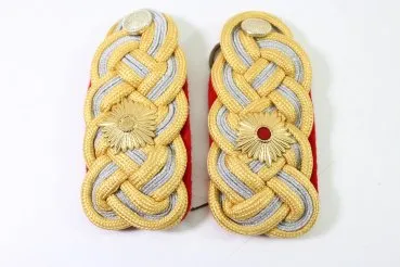 Pair of shoulder boards for Marshal of the DDR NVA