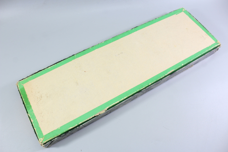 Originaler DDR, NVA Dolch für Offiziere der Landesstreitkräfte Mühlenhausen mit Gehänge im originalen Etui mit Urkunde