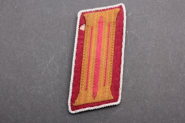 WW2 fire brigade collar tab, missing part on the front