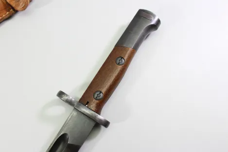 Langes Bajonett FN Mauser 98/24 Belgien mit Koppelschuh