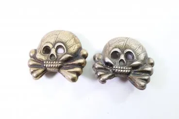 SS skulls for collar tabs, collector's item