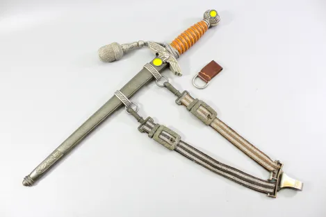 Top Luftwaffen Offiziersdolch mit orangem Griff, Hersteller SMF, Solingen Dolch - Luftwaffe, Abnahmestempel, Gehänge