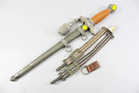 Top Luftwaffen Offiziersdolch mit orangem Griff, Hersteller SMF, Solingen Dolch - Luftwaffe, Abnahmestempel, Gehänge