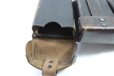 Cartridge pouch 3 compartments for K98 carbine stamped with RB number