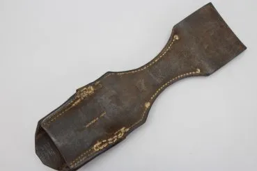 Koppelschuh für ein Seitengewehr Bajonett M84/98 für K98 der Wehrmacht