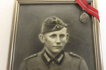 WW2, original pencil etching - picture - of a Wehrmacht soldier was created before 1943