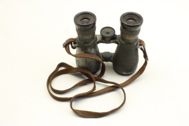 Wehrmacht official binoculars 08