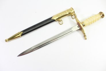 Geschenkdolch - DDR NVA Generalsdolch LSK Landstreitkräfte mit Gehänge + Hänger im Etui