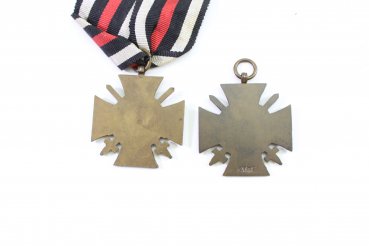 Preview: 2 pieces Cross of Honour for Front Fighters 1914-1918 with manufacturer