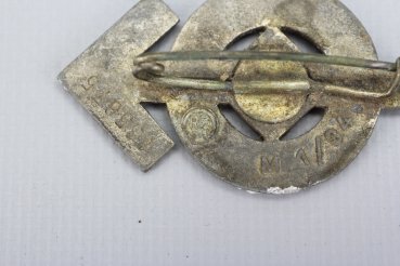 HJ Leistungsabzeichen in Silber, NR 165675, Hersteller M 1/34 Karl Wurster