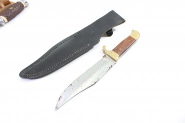 Preview: 2 hunting knives, including a Mikov hunting knife in used condition