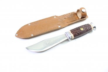 2 hunting knives, including a Mikov hunting knife in used condition