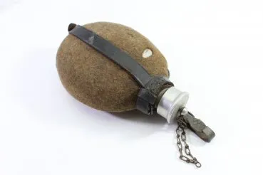 Wehrmacht drinking bottle, manufacturer ESB41