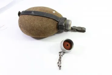 Wehrmacht drinking bottle, manufacturer ESB41
