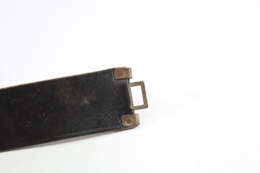 Konvolut NVA DDR Lederkoppel, Waffenreinigungsgerät etc