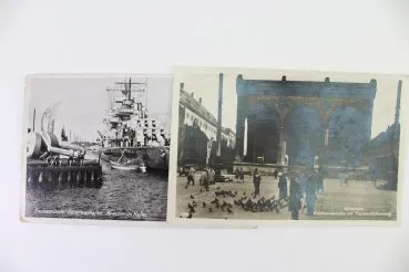 Set consisting of 53 different postcards