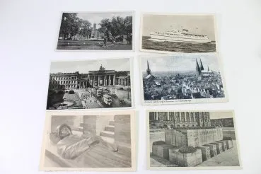 Set consisting of 53 different postcards