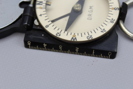 Marching compass, compass by "Busch Rathenow" Functionality tested;
