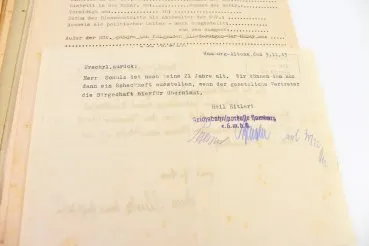 Folder: The Field Post Provides Connections Between the Front and Home, Lüneburg Newspape