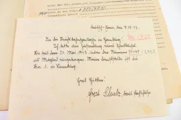 Folder: The Field Post Provides Connections Between the Front and Home, Lüneburg Newspape