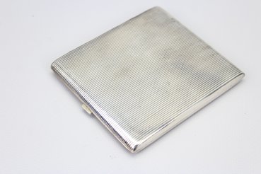 Cigarette case 1915 for the battalion commander, 900 silver, crescent / imperial crown
