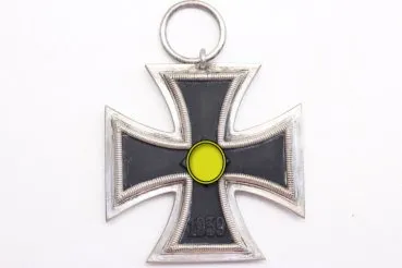 ww2  Eisernes Kreuz 2. Klasse Hersteller 25