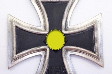 Preview: ww2 Iron Cross 2nd Class Manufacturer 25