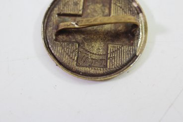 Preview: 2 Red Cross Badges, Enameled and Protected by Law