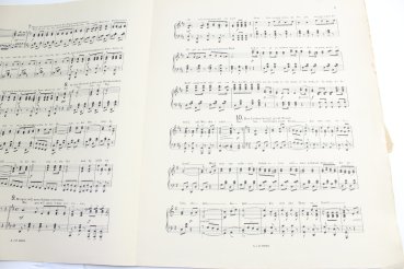 2 Songbooks: Young Germany and the Little Soldiers