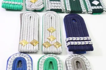 DDR / NVA bundle of various shoulder boards for ranks