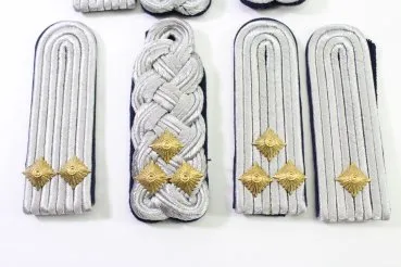 DDR / NVA bundle of various shoulder boards for ranks